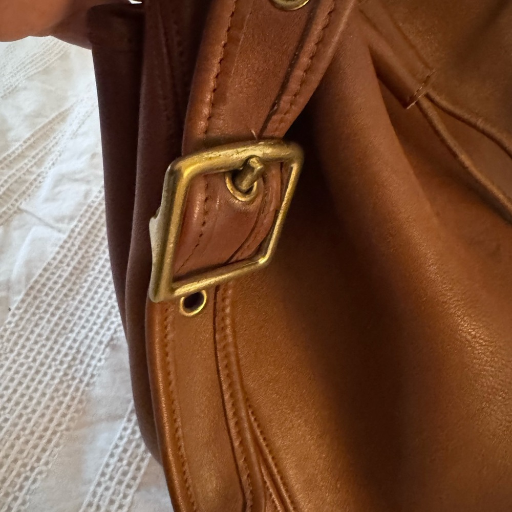 Coach Vintage Lulu’s Legacy Brown Leather Shoulder Bag 9952 - Picture 9 of 10